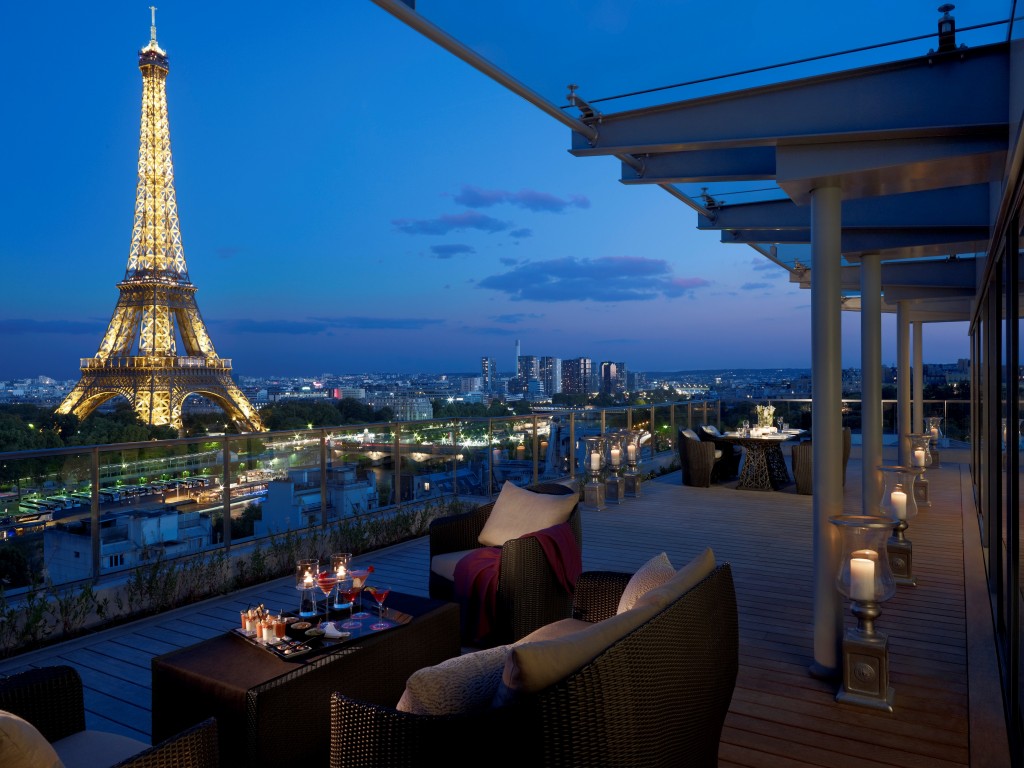 Suit(e)-Up Lounge - Suite Shangri-La - Shangri-La Hotel, Paris