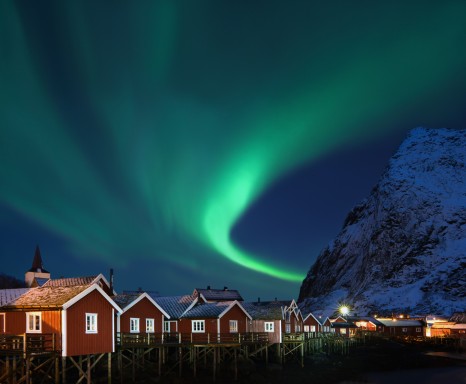 Northern lights - Aurora borealis over Reine, Lofoten, Norway