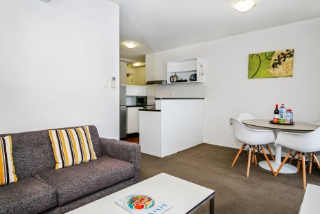 BreakFree-Adelaide-1-Bedroom-Apartment