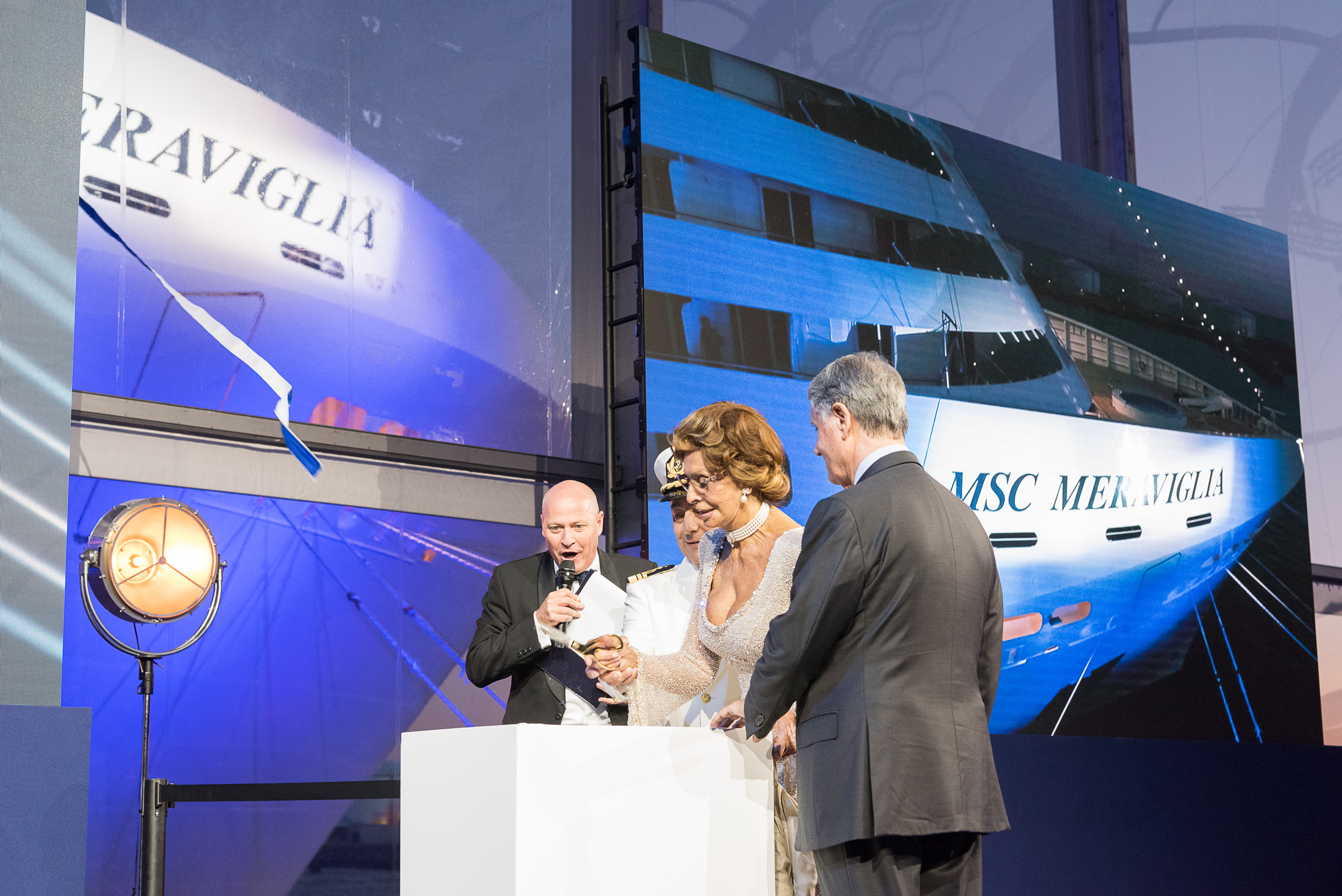 Godmother Sophia Loren cuts the ribbon with MSC Group Executive Chairman Gianluigi Aponte