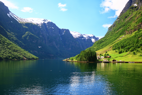 Norway_Fjord_shutterstock_low_107659094low