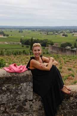 Catriona Rowntree in the Bordeaux countryside
