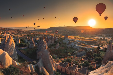 Turkey_Cappadocia_shutterstock_364966055sml