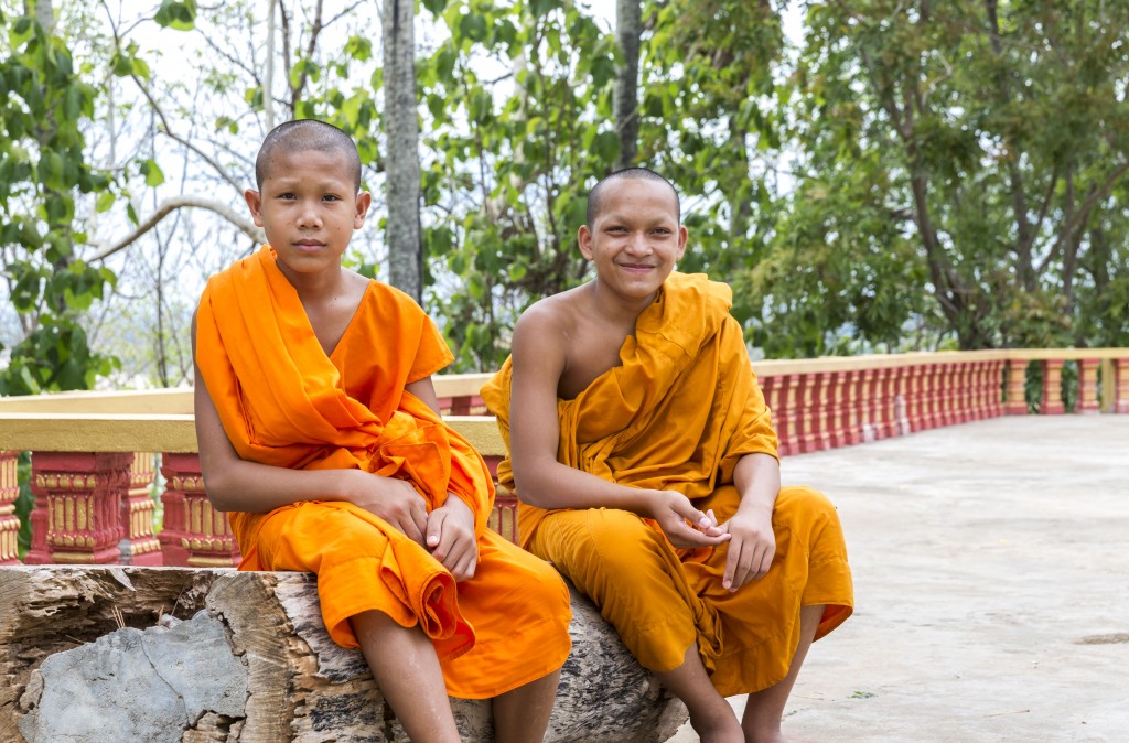 Monk, Wat Hanchey, Kampong Cham, Cambodia