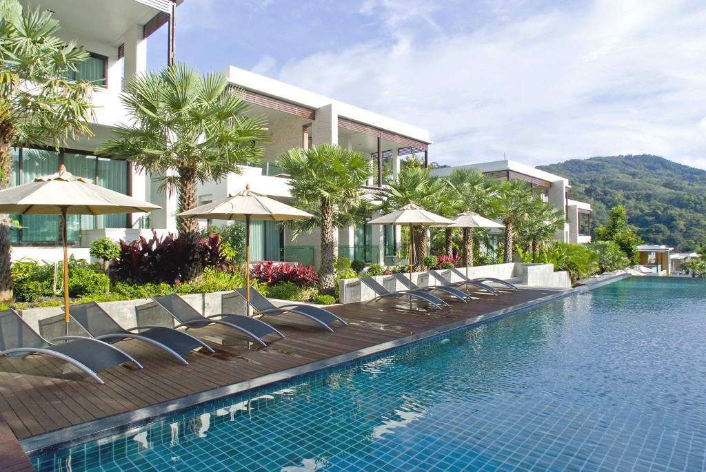 Wyndham Sea Pearl Resort Phuket Pool14