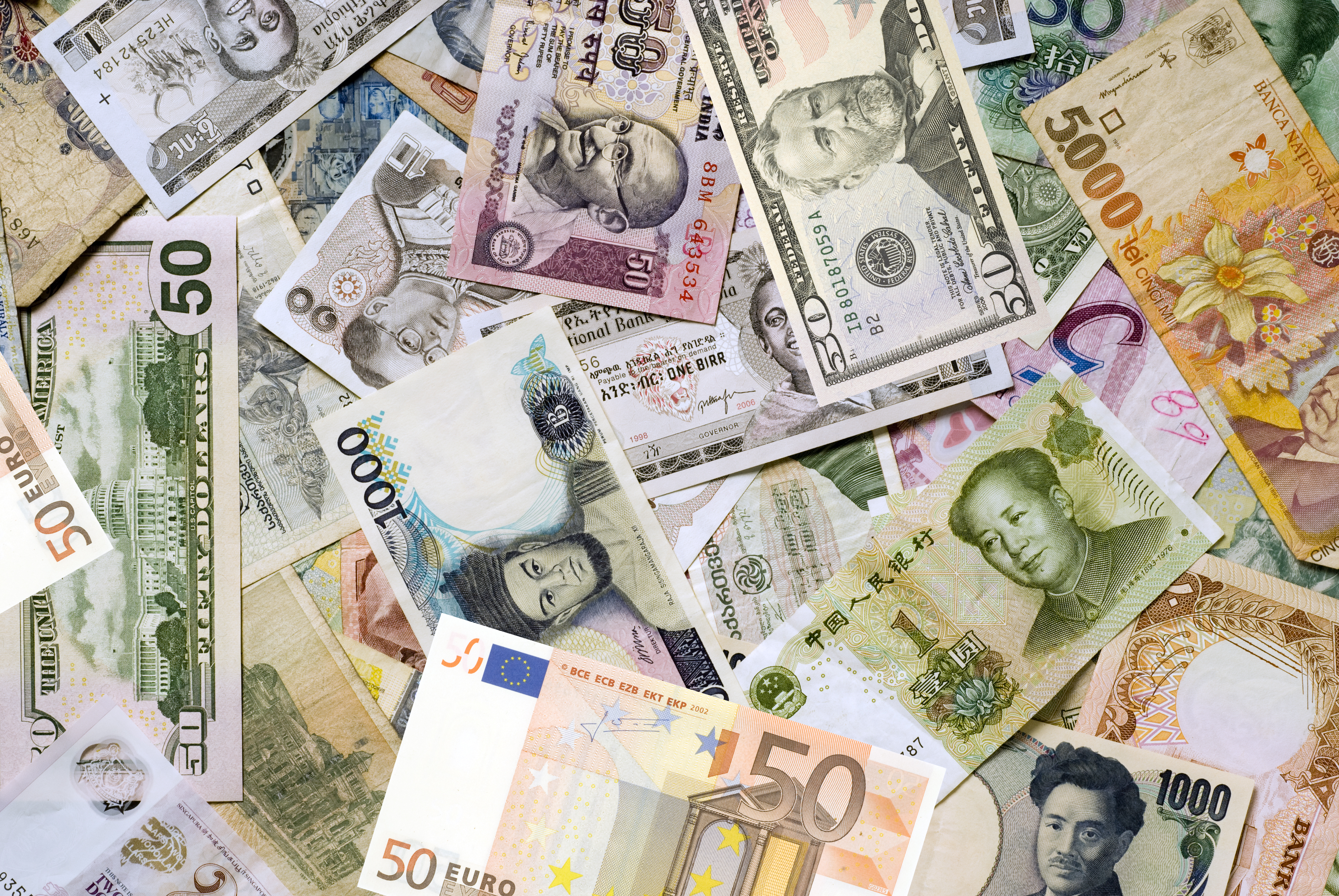 Иностранной валюты в качестве валюты. Иностранная валюта. Купюры разных валют. Деньги разных стран. Валюта картинки.