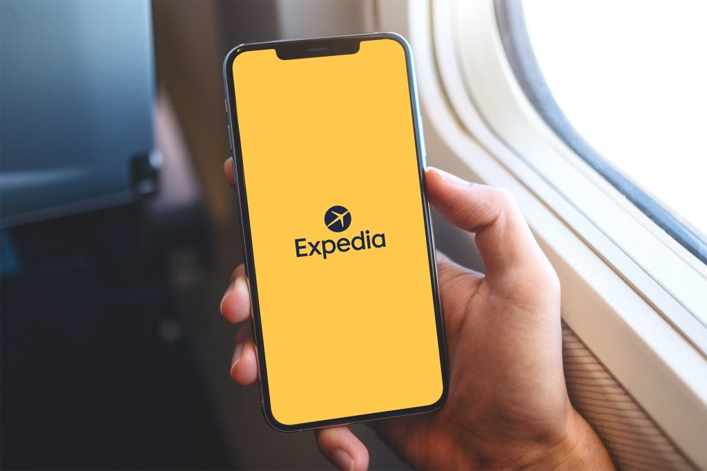 travel agent or expedia